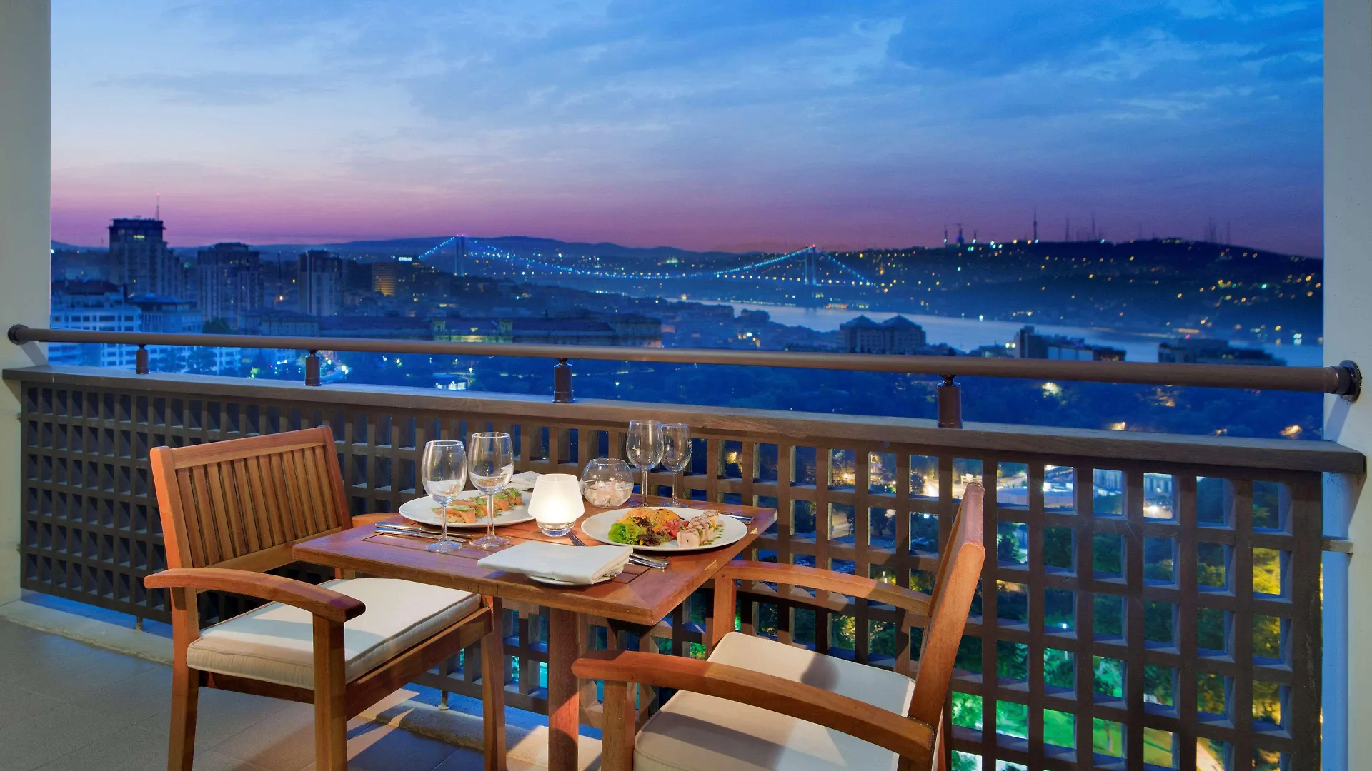 Hotel Hilton Istanbul Bosphorus 5*,